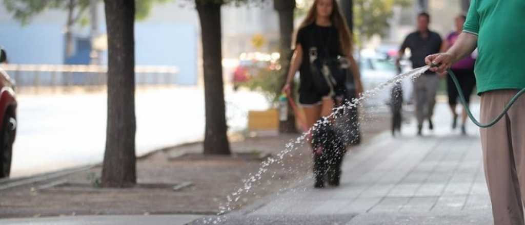 Este es el aumento en la tarifa del agua que pedirá AYSAM