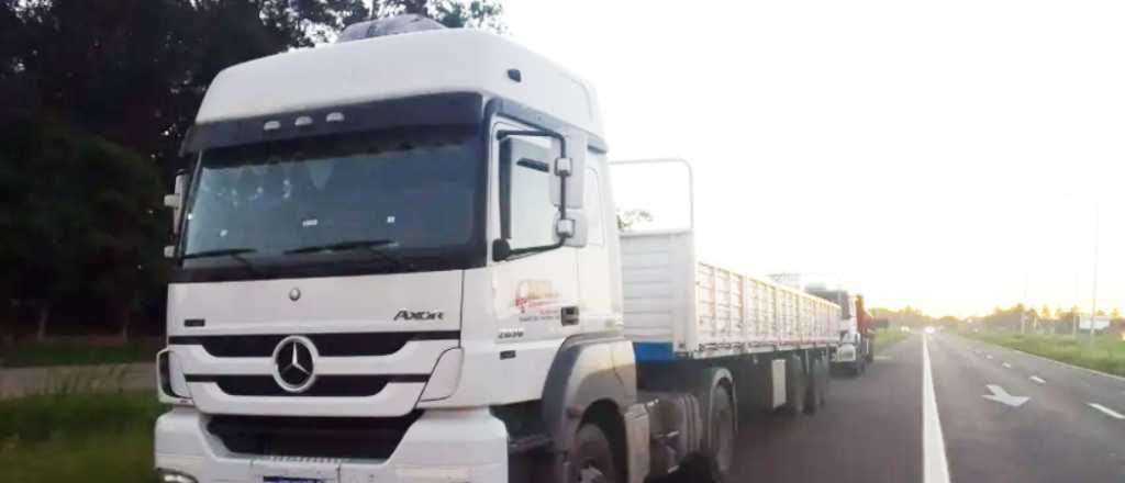 Asaltaron a camioneros mendocinos en Chaco y les robaron 3 millones de pesos