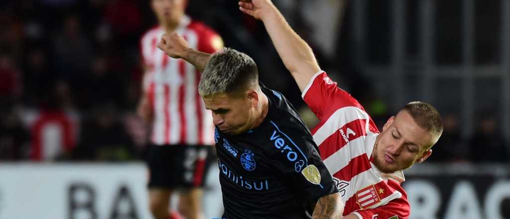 Estudiantes cayó contra Gremio en la previa de la semi ante Boca