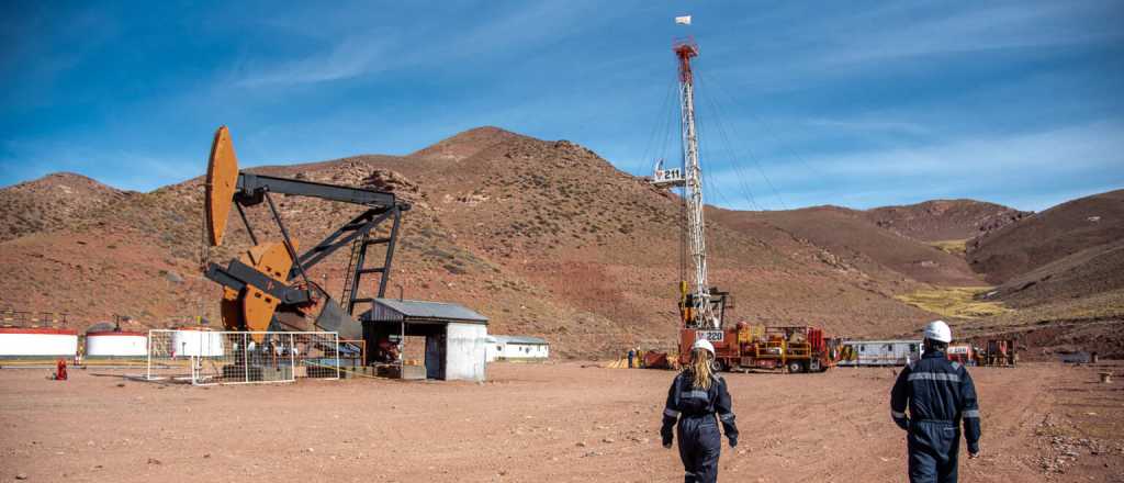 La producción de petróleo y gas natural atraviesa un momento récord en 20 años