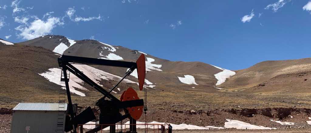 Un "chorrito" de petróleo a 3.000 metros de altura: por qué es tan importante