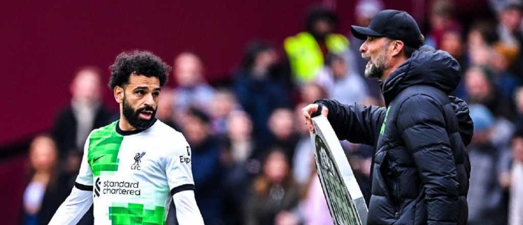 Videos: escandalosa pelea entre Klopp y Salah en pleno partido