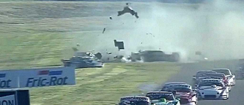 Video: el escalofriante choque que paralizó al TC Pista en Toay