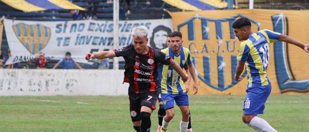 Al Globo se le escapó en el final e igualó con Juventud Unida