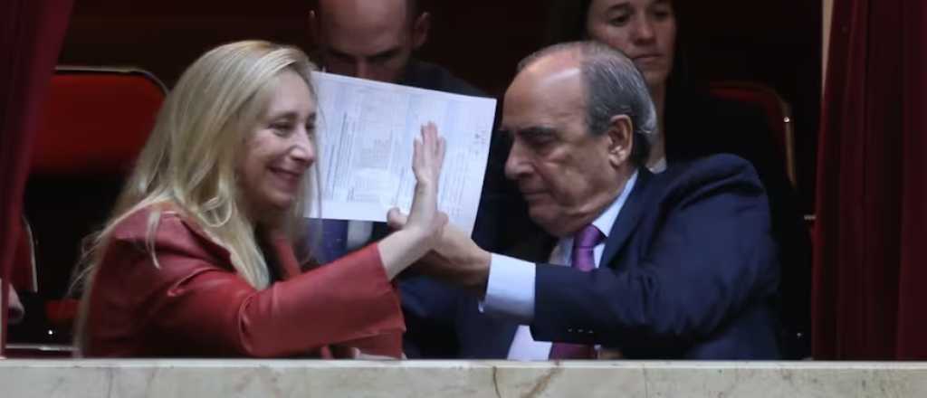 El Gobierno amenaza a gobernadores por el rechazo al DNU en Diputados