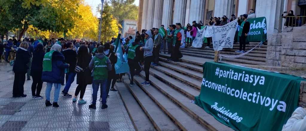 Judiciales: Babillón apuntó contra Cornejo por el aumento por decreto