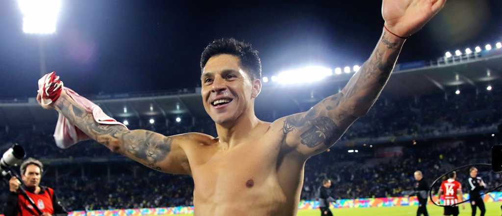 Enzo Pérez y un palito para River tras ser campeón con Estudiantes