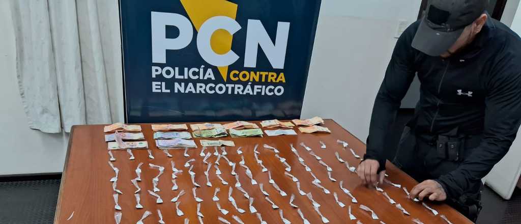 Ocho detenidos en el Gran Mendoza con droga, armas y motos robadas