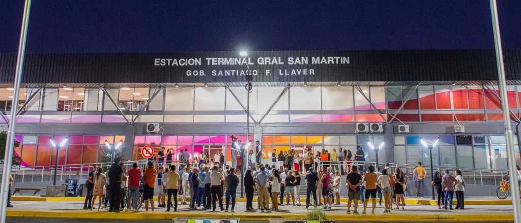 Una terminal de Mendoza cerrará durante las noches