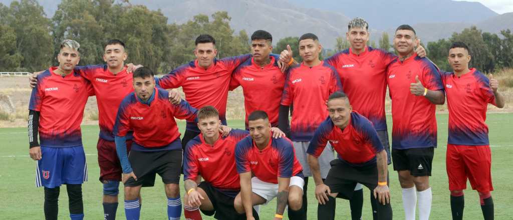 Los Caciques jugaron por segunda vez un partido afuera de la cárcel