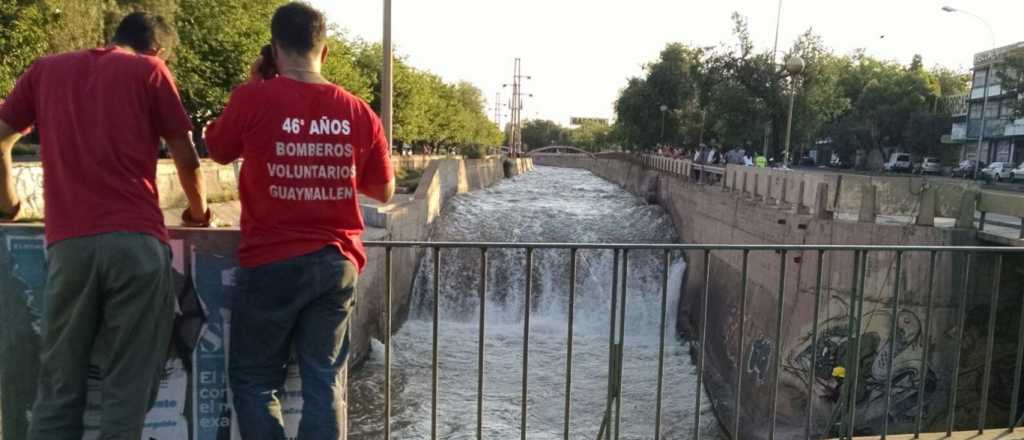 Se ahogó un hombre que se bañaba con su pareja en el Cacique Guaymallén