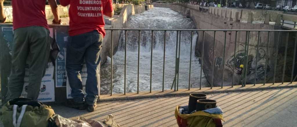 Se quiso bañar en la Costanera y murió ahogado