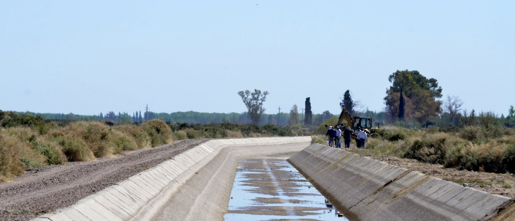 Irrigación: aprovecharán la corta anual de agua para hacer obras en cauces