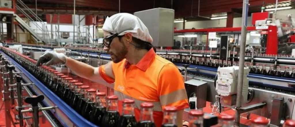 Coca-Cola ofrece trabajo en Mendoza: ¿cómo postularse?