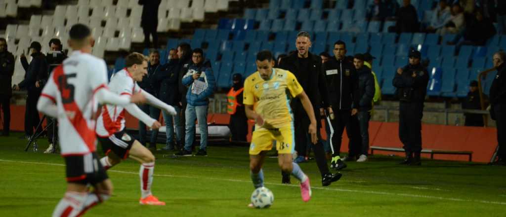 Temperley dio el golpe en Mendoza y eliminó a River