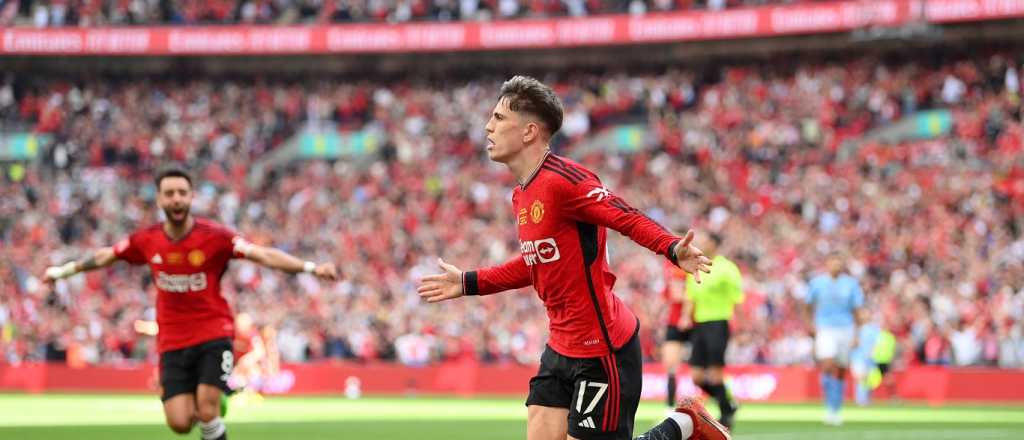 Con Garnacho como figura, Manchester United venció al City y es campeón