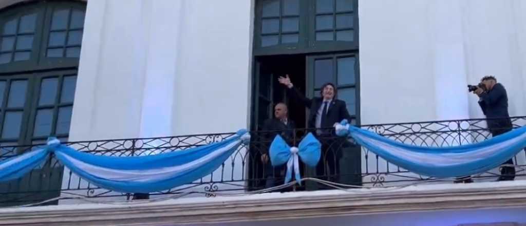 Milei en su discurso en Córdoba prometió bajar impuestos