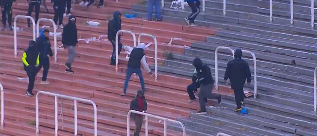Videos: así los barras del Tomba suspendieron el partido con San Lorenzo