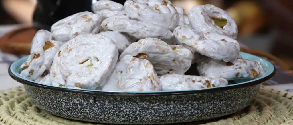 Merienda con rosquitas glaseadas: clásico argentino