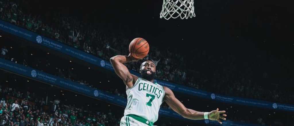 NBA: Boston Celtics golpeó primero y sacó ventaja en la final