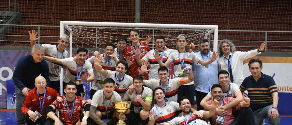 Regatas venció a Alemán y es pentacampeón de la División de Honor