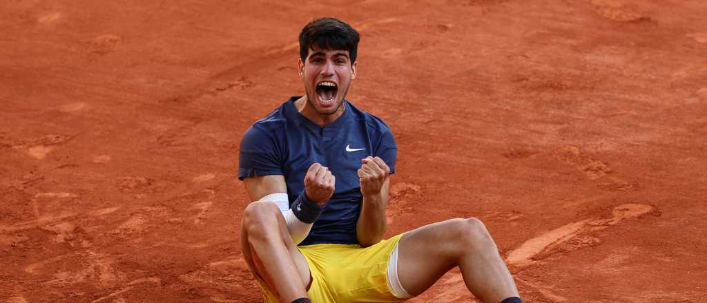 Alcaraz venció a Zverev en un partidazo y es campeón de Roland Garros