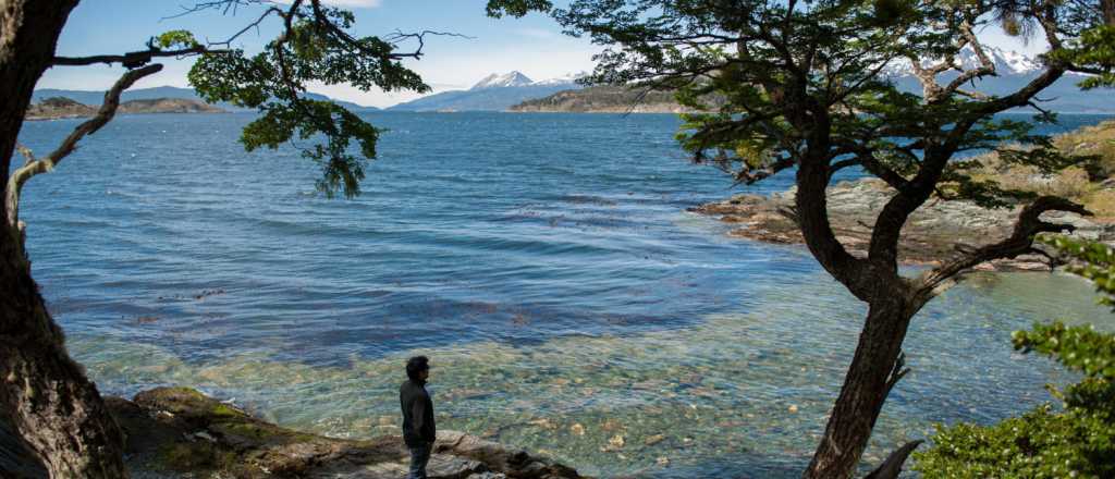 Milei volvió a nombrar con un polémico nombre a un lago patagónico