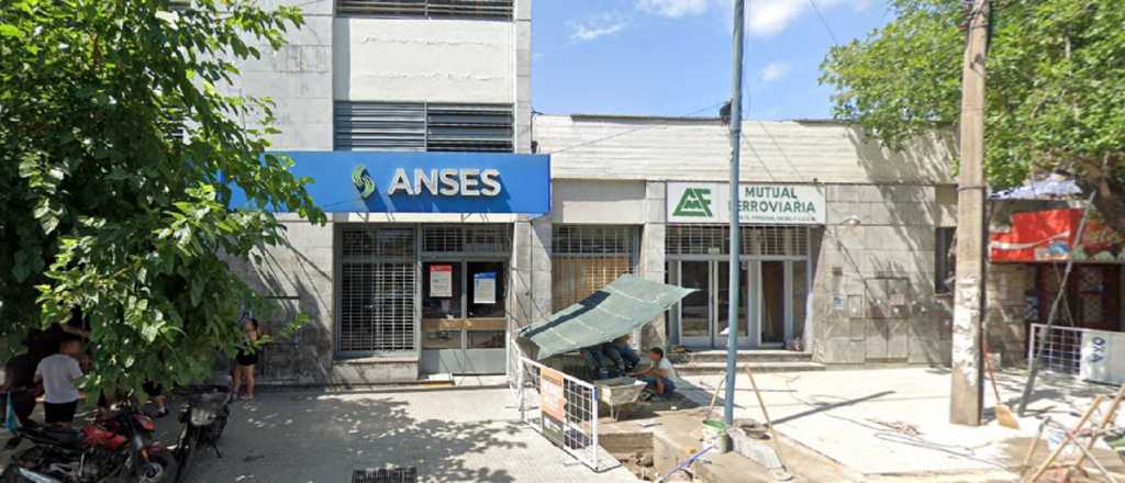 Pidieron el desalojo de la sede central de Anses por deuda de alquiler