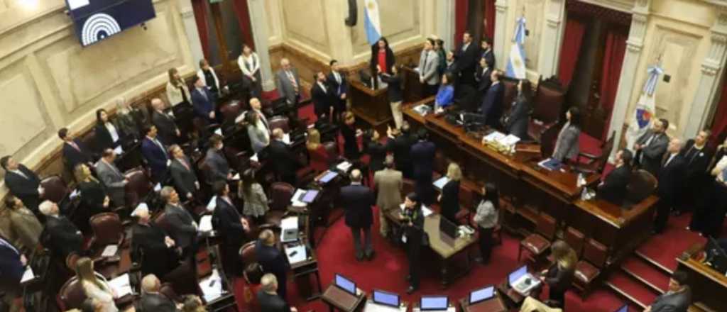 Senadores se aumentaron los sueldos y cobrarán alrededor de $9 millones