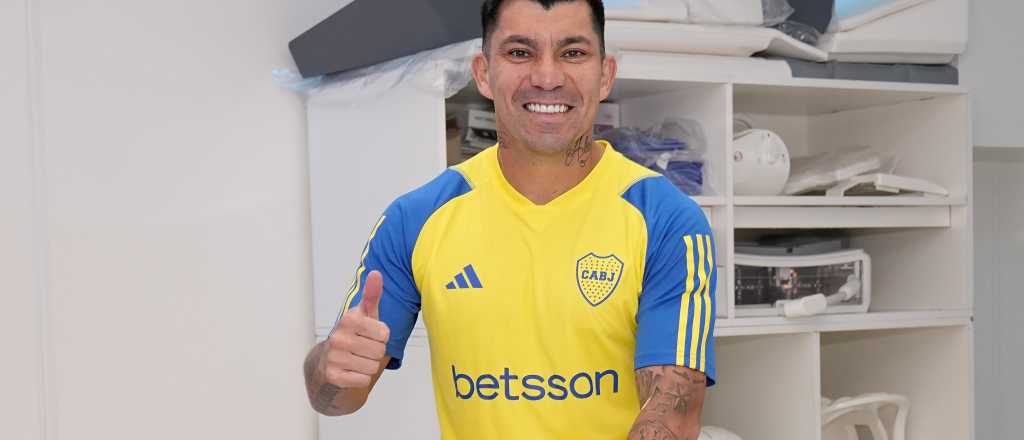 Gary Medel pasó la revisión médica y es el primer refuerzo de Boca