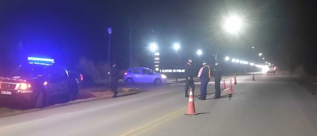 Conductor ebrio chocó a otro auto en Luján y habría amenazado con un arma