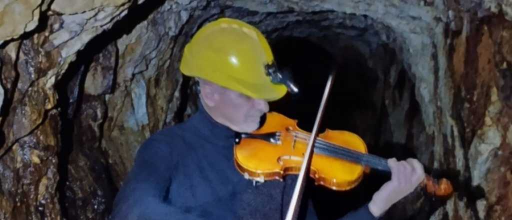 El "violinista de oro" mendocino tocó dentro de una mina en San Luis