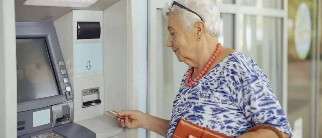 Qué jubilados cobran este lunes 11 de noviembre