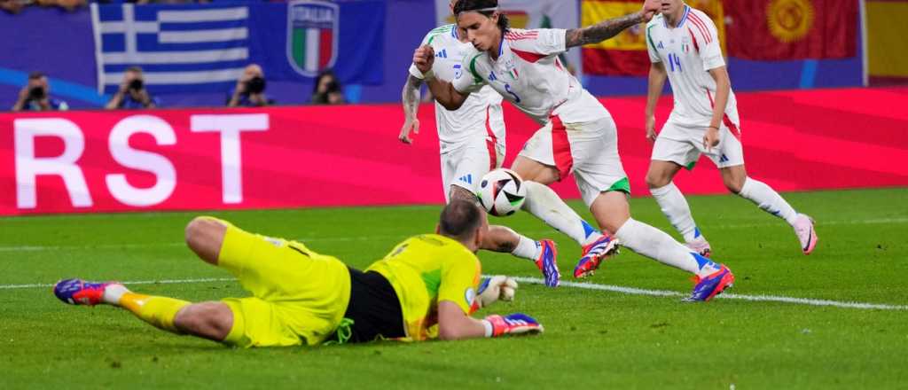 España le ganó a Italia con un gol insólito y se clasificó a octavos de la Euro