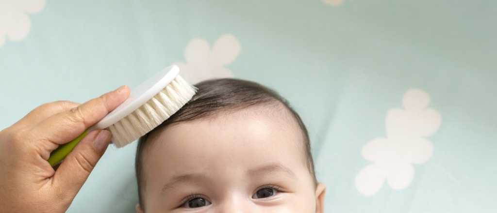 Sobre bebés y cabello: guía para cuidar su pelito