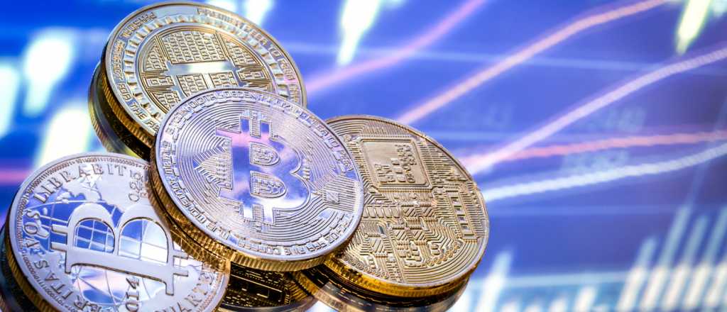 Bitcoin anota 17 días  consecutivos en baja y mira los 60 mil