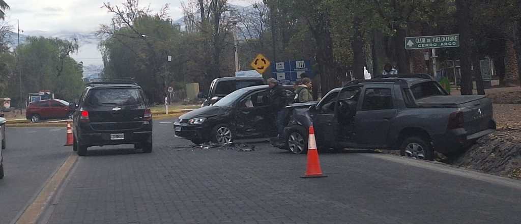 Fuerte choque en el Parque San Martín