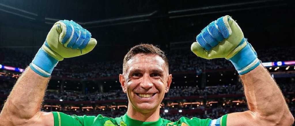 Video: el Dibu festejó el gol de Argentina frente a la hinchada chilena