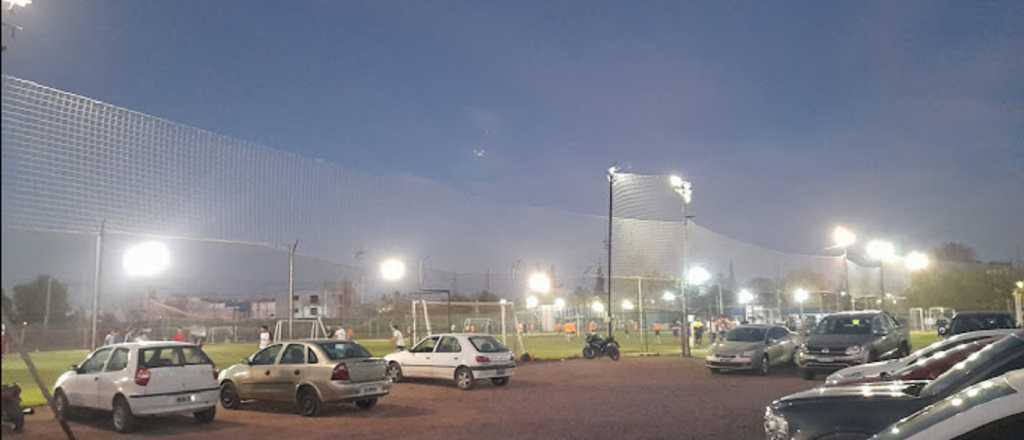 En una pelea durante un partido amateur balearon a un hombre en Godoy Cruz