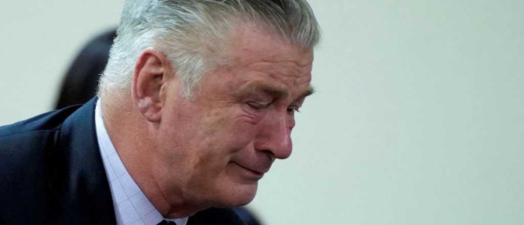 Video: el llanto de Alec Baldwin al ser desestimado del caso en su contra