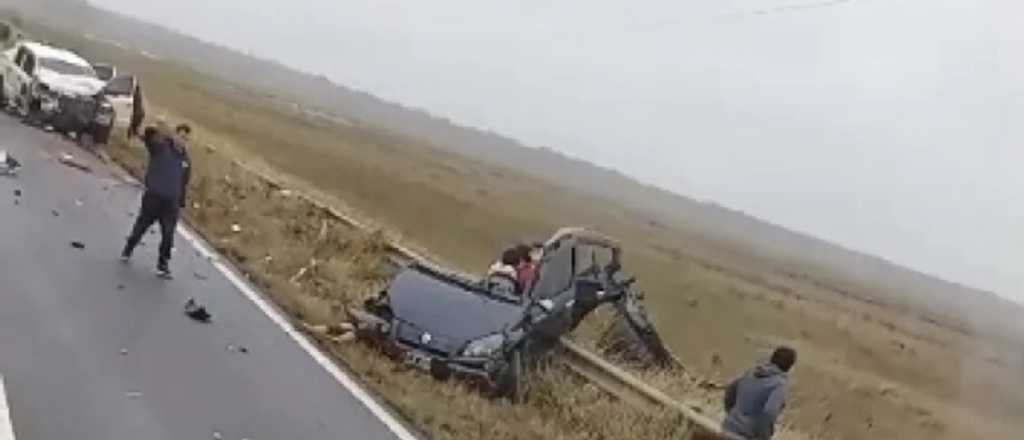 Al menos cinco muertos en un choque frontal en una ruta de Corrientes