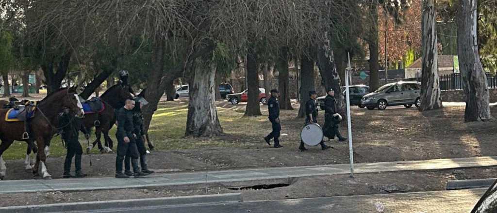 Incidentes en el Gargantini: más de 20 aprehendidos y dos policías heridos