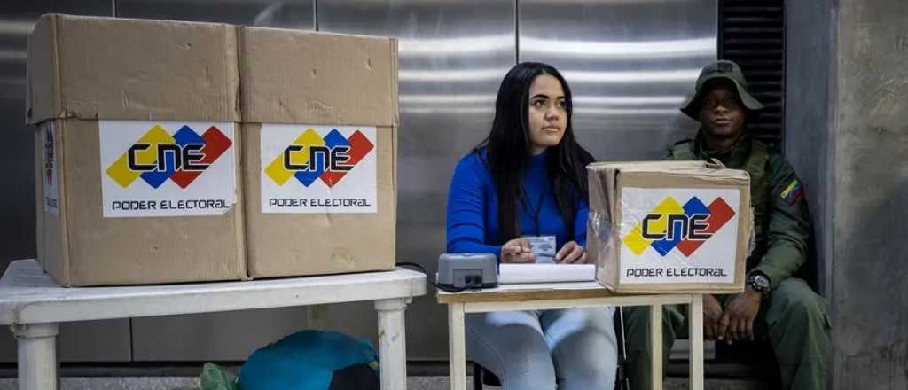 Venezuela elige presidente en medio de una campaña plagada de denuncias