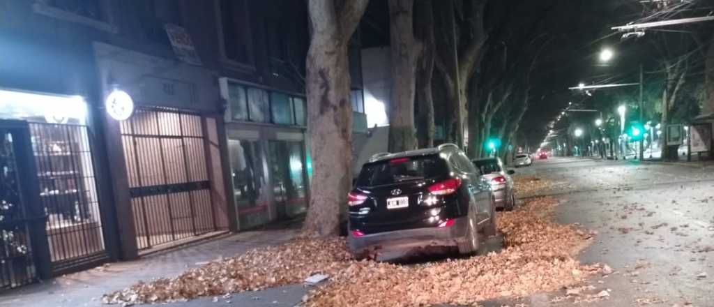 Videos: fuertes ráfagas de Viento Zonda en el Gran Mendoza