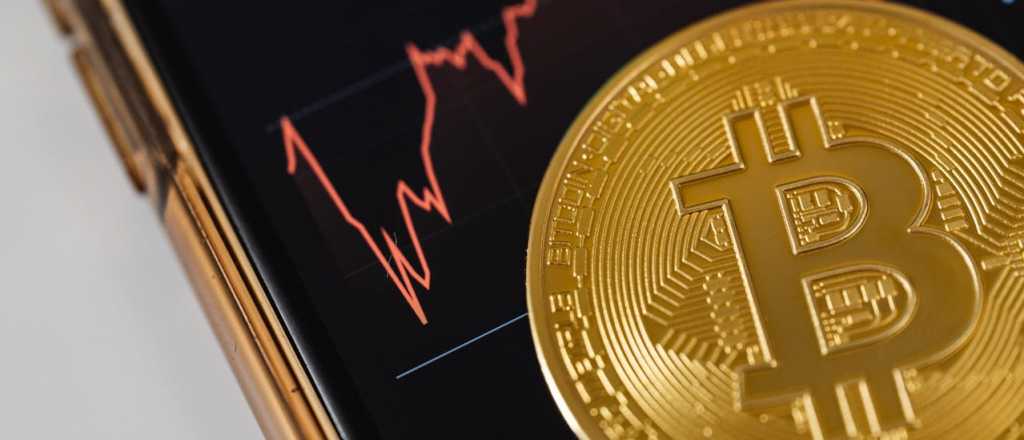 Bitcoin se desploma hasta los U$S60.000 por los malos números de Estados Unidos