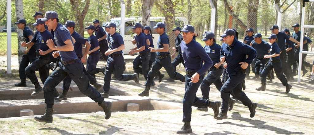 Algunos aspirantes a la Policia podrán hacer la carrera en menos tiempo