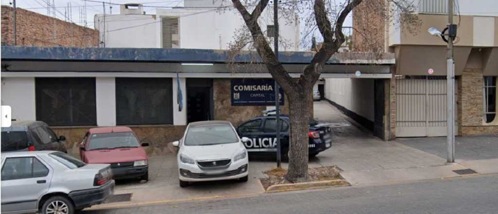  Grave denuncia: un policía le habría robado drogas y un celular a un dealer