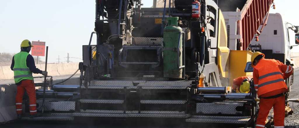 Comenzó el asfaltado de la nueva Ruta Panamericana