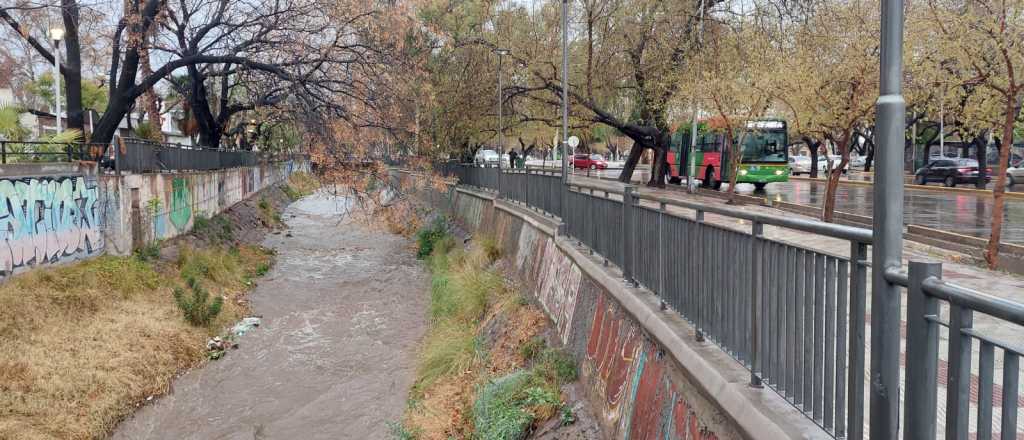 Continúan las lluvias y rige alerta amarilla para Mendoza