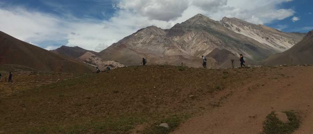 Mendoza presentó el Sendero de Gran Recorrido de los Andes